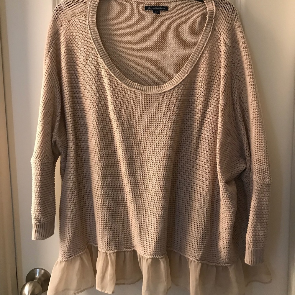 Mauve ruffled sweater